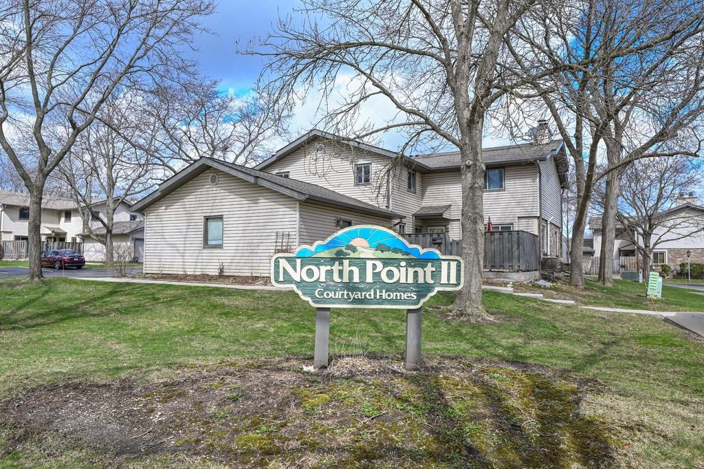 Photo of N76W14655 Fairfield COURT, Menomonee Falls, WI 53051 (MLS # 1956779)