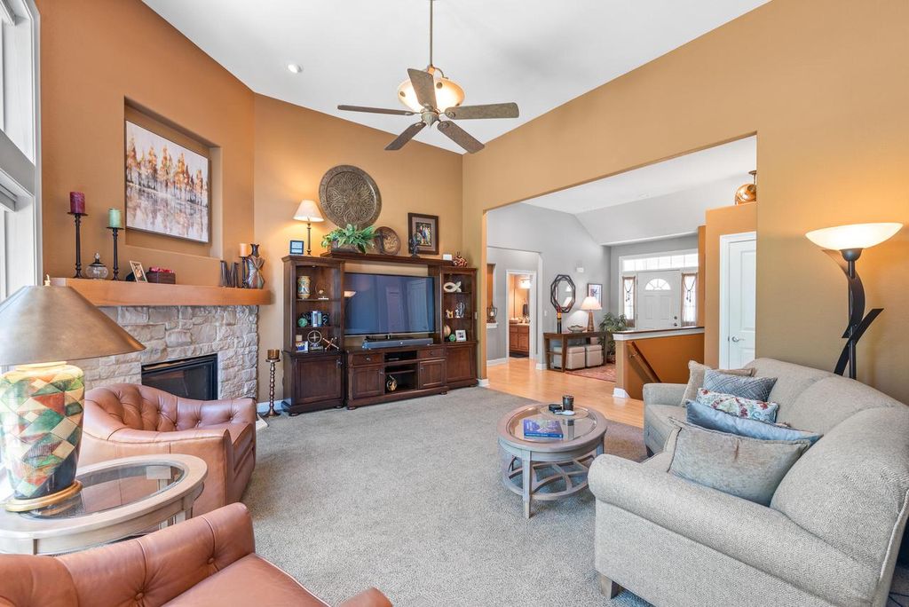 Photo of 420 Cobblestone COURT, Slinger, WI 53086 (MLS # 1955690)