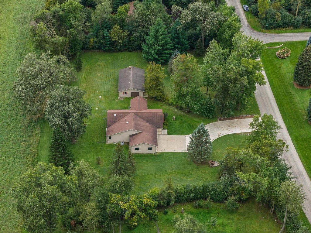 Photo of N3299 Hickory DRIVE, Waupun, WI 53963 (MLS # 2033509)