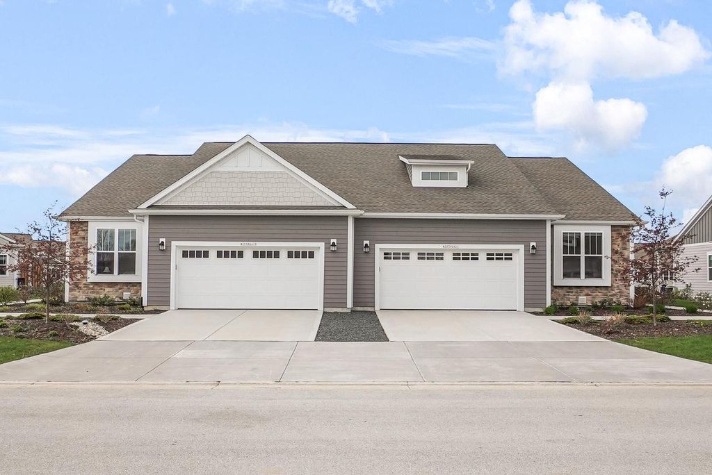 Photo of W253N6621 Aspen LANE, Sussex, WI 53089 (MLS # 1959991)