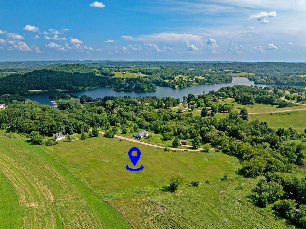 Photo of L1135 Amsterdam COURT, La Valle, WI 53941 (MLS # 2020391)