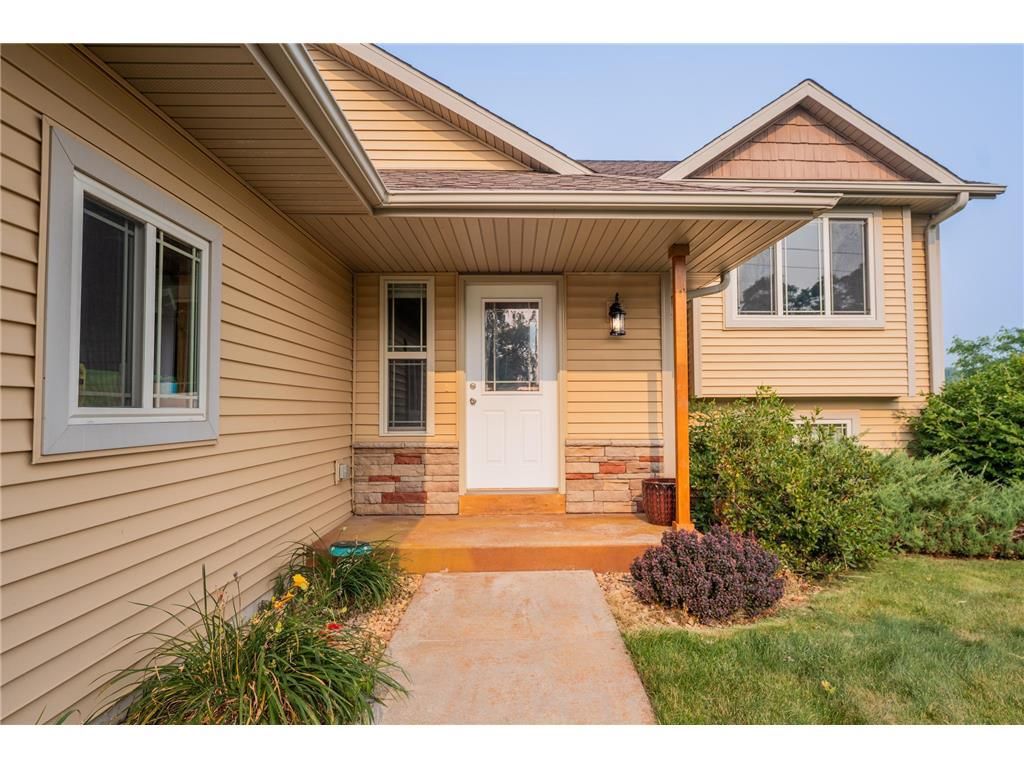 Photo of 4552 117th STREET, Chippewa Falls, WI 54729 (MLS # 7115858)