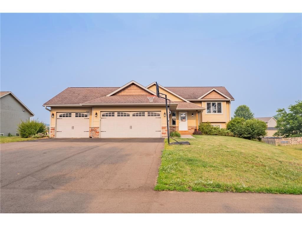 Photo of 4552 117th STREET, Chippewa Falls, WI 54729 (MLS # 7115858)