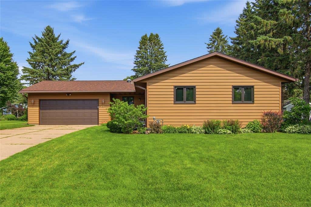 Photo of 4725 Rudolph ROAD, Eau Claire, WI 54701 (MLS # 1602358)