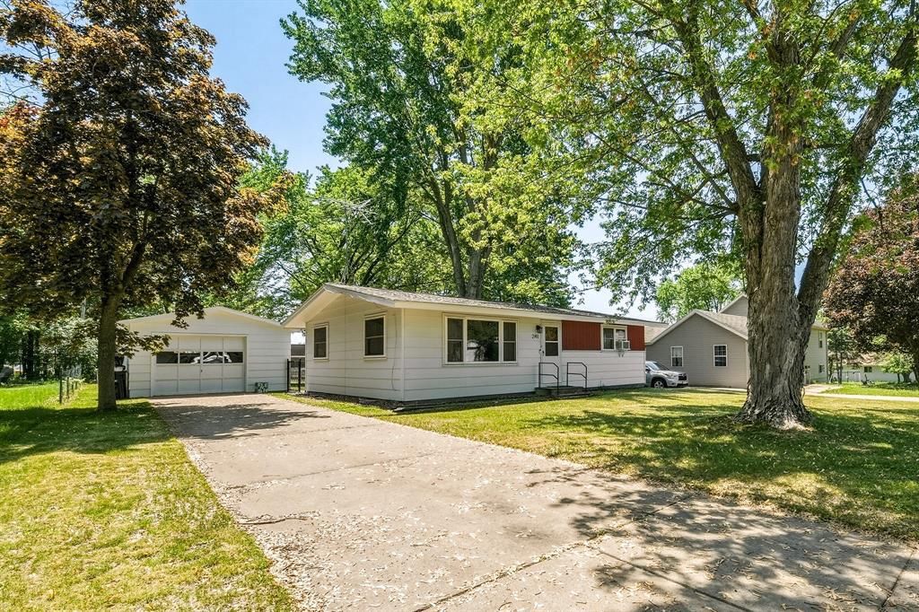 Photo of 241 1st AVENUE, Chippewa Falls, WI 54729 (MLS # 1601504)