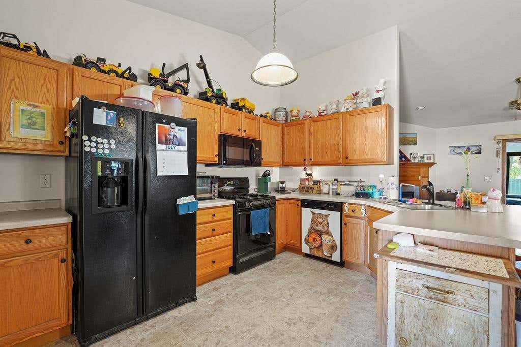 Photo of 2455 Wisconsin STREET, Oshkosh, WI 54901 (MLS # 50329838)