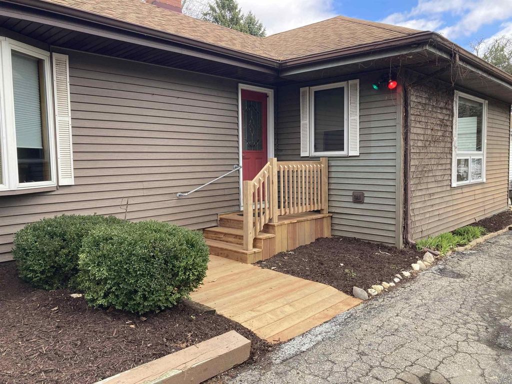 Photo of 2224 Hwy 51, Stoughton, WI 53589 (MLS # 2016365)