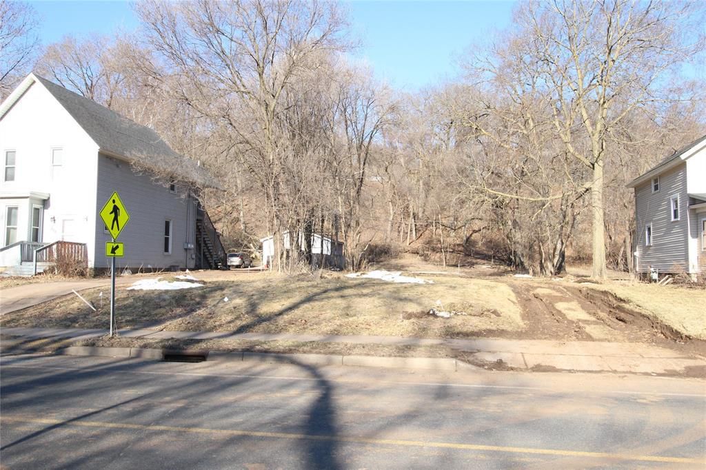 Photo of 140 Ferry STREET, Eau Claire, WI 54703 (MLS # 1599193)