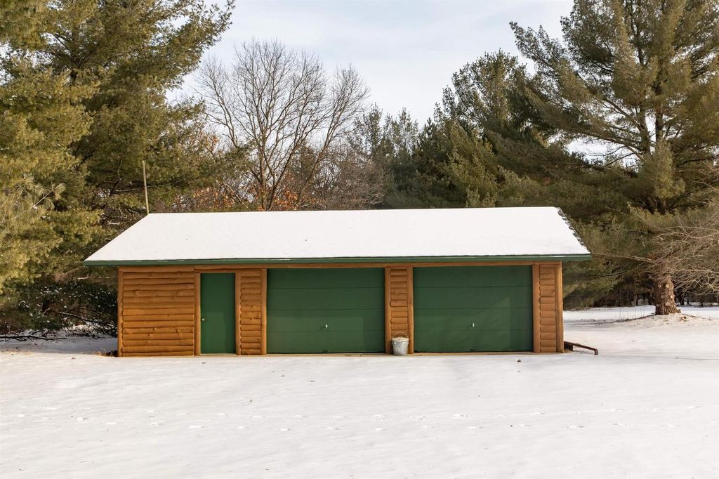 Photo of 2763 2nd AVENUE, Oxford, WI 53952 (MLS # 2015418)