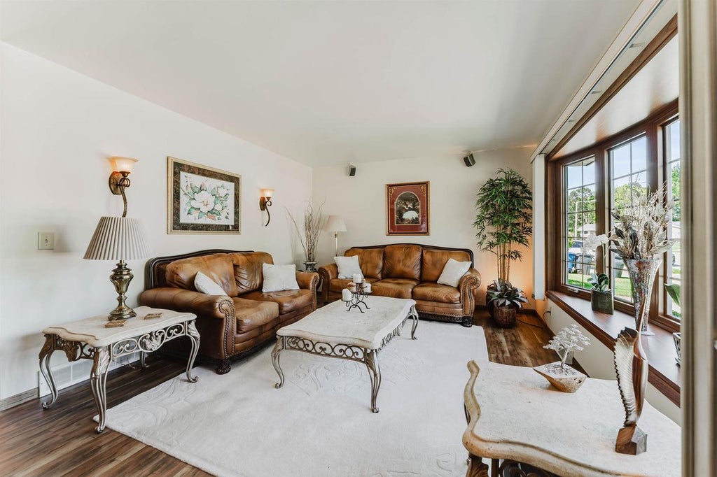 Photo of 841 Eckardt COURT, Oshkosh, WI 54902 (MLS # 50332509)