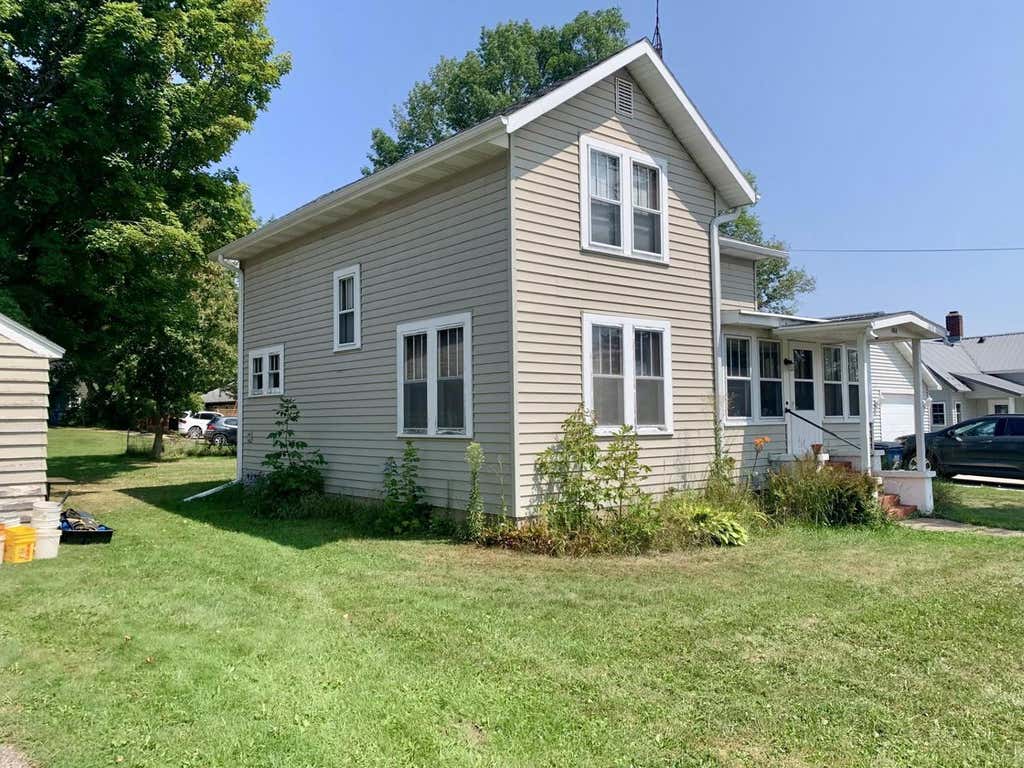 Photo of 404 Birch STREET, Birnamwood, WI 54414 (MLS # 50330716)