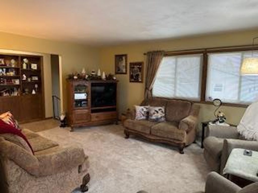 Photo of 608 BEEKMAN STREET, Waupun, WI 53963 (MLS # 2014027)