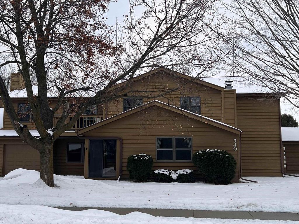Photo of 940 Babcock STREET #96, Neenah, WI 54956 (MLS # 50319621)