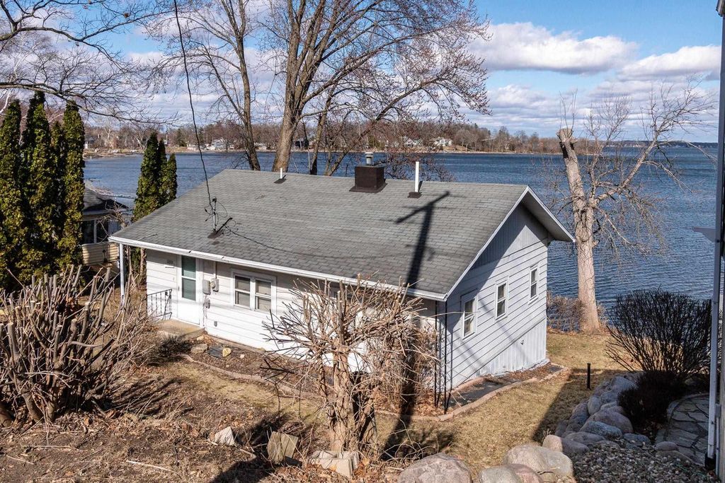 Photo of 2056 Barber DRIVE, Stoughton, WI 53589 (MLS # 2018418)