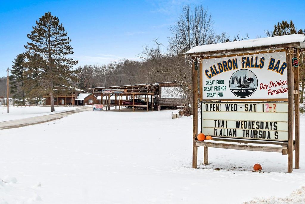 Photo of W12326 Keith LANE, Crivitz, WI 54114 (MLS # 50319276)