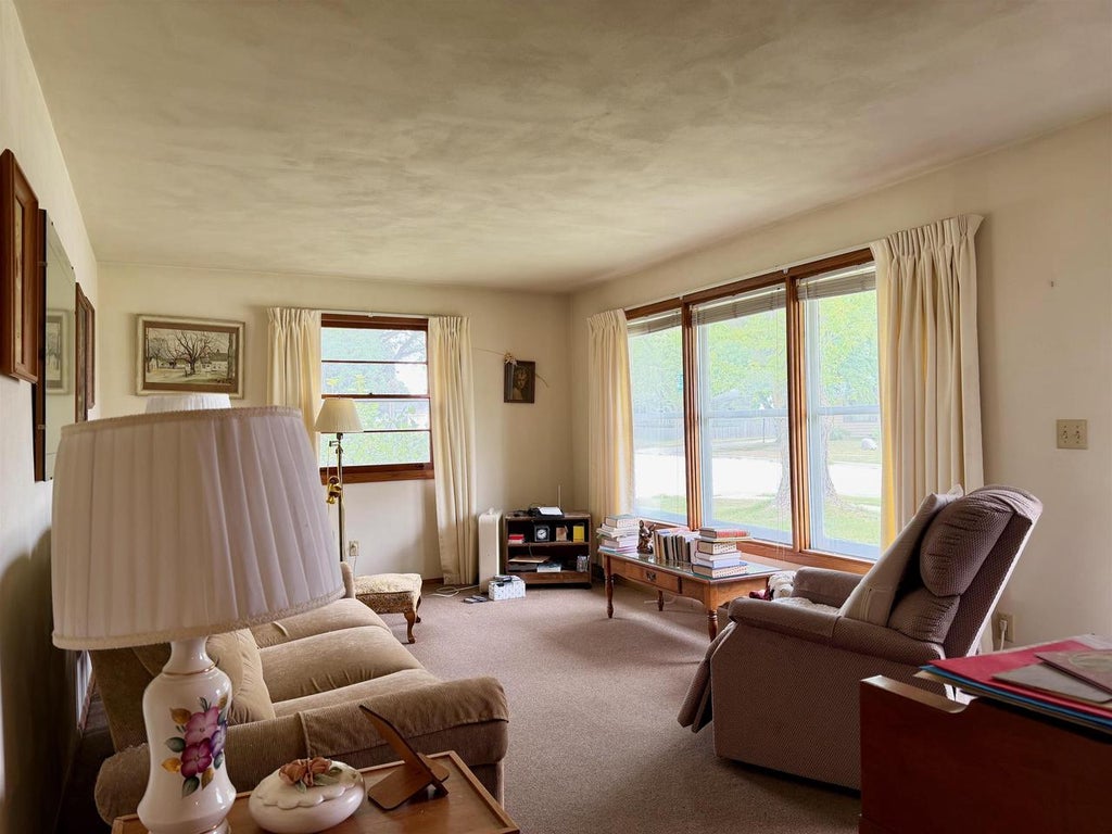 Photo of 970 Evans STREET, Neenah, WI 54956 (MLS # 50330975)