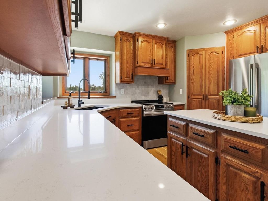 Photo of 2562 Rebecca Ann DRIVE, New Franken, WI 54229 (MLS # 50327647)