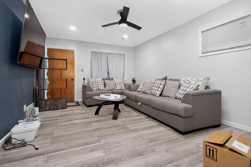 Photo of 319 Jasper LANE, Waukesha, WI 53188 (MLS # 1944250)