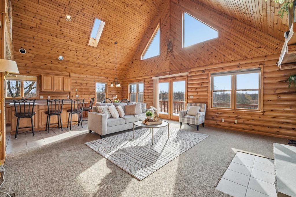 Photo of N1716 Winchester ROAD, Hortonville, WI 54944 (MLS # 50319843)