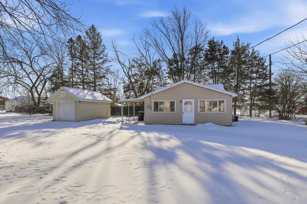 Photo of 440 Taylor AVENUE, Wisconsin Rapids, WI 54494 (MLS # 22600268)