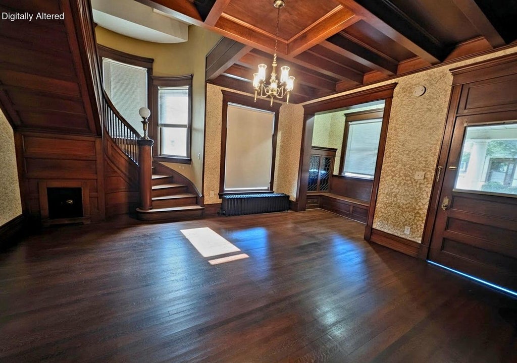 Photo of 2109 Washington AVENUE #LF, Racine, WI 53403 (MLS # 1983496)