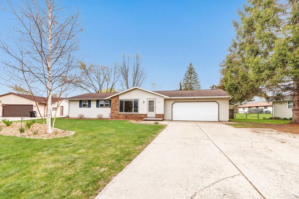 Photo of 2589 Haven ROAD, Green Bay, WI 54313 (MLS # 50324677)