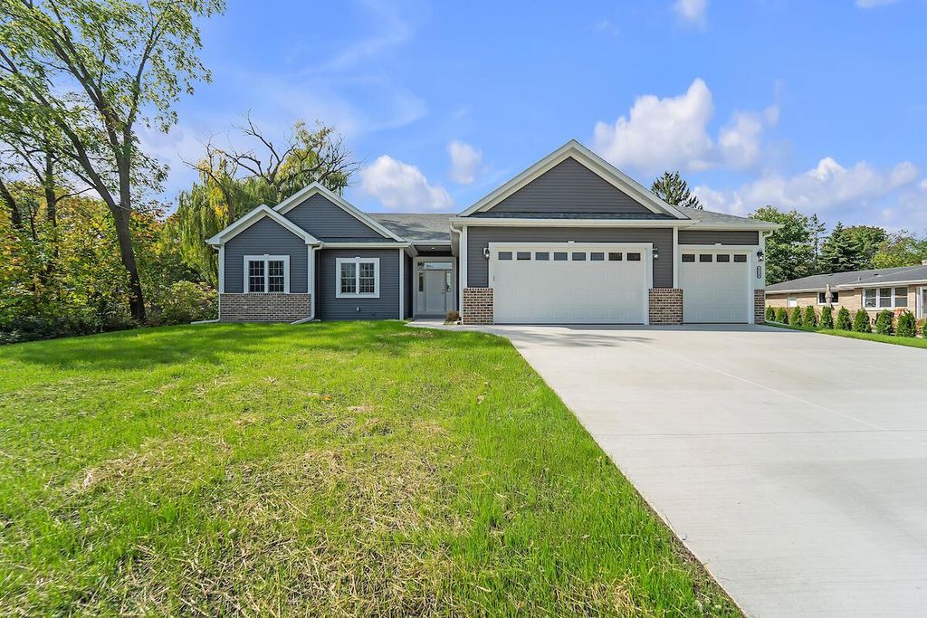 Photo of 4218 Meachem ROAD, Mount Pleasant, WI 53403 (MLS # 1944181)