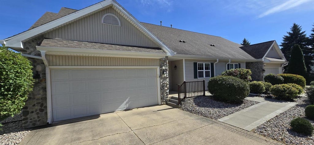 Photo of 5734 Enchanted View LANE #13, Waunakee, WI 53597 (MLS # 2030599)