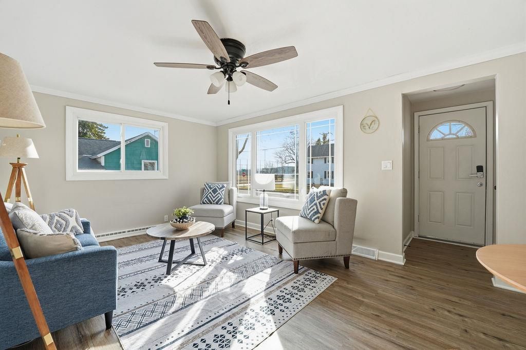 Photo of 400 S Outagamie STREET, Appleton, WI 54914 (MLS # 50322295)