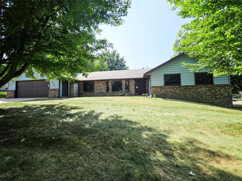 Photo of 302 Summit COURT, Chippewa Falls, WI 54729 (MLS # 1604313)