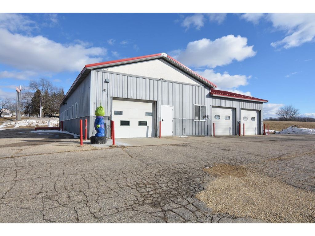 Photo of 606 10th STREET, Monroe, WI 53566 (MLS # 2016212)