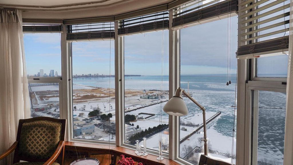 Photo of 2525 S Shore DRIVE #22F, Milwaukee, WI 53207 (MLS # 1953851)