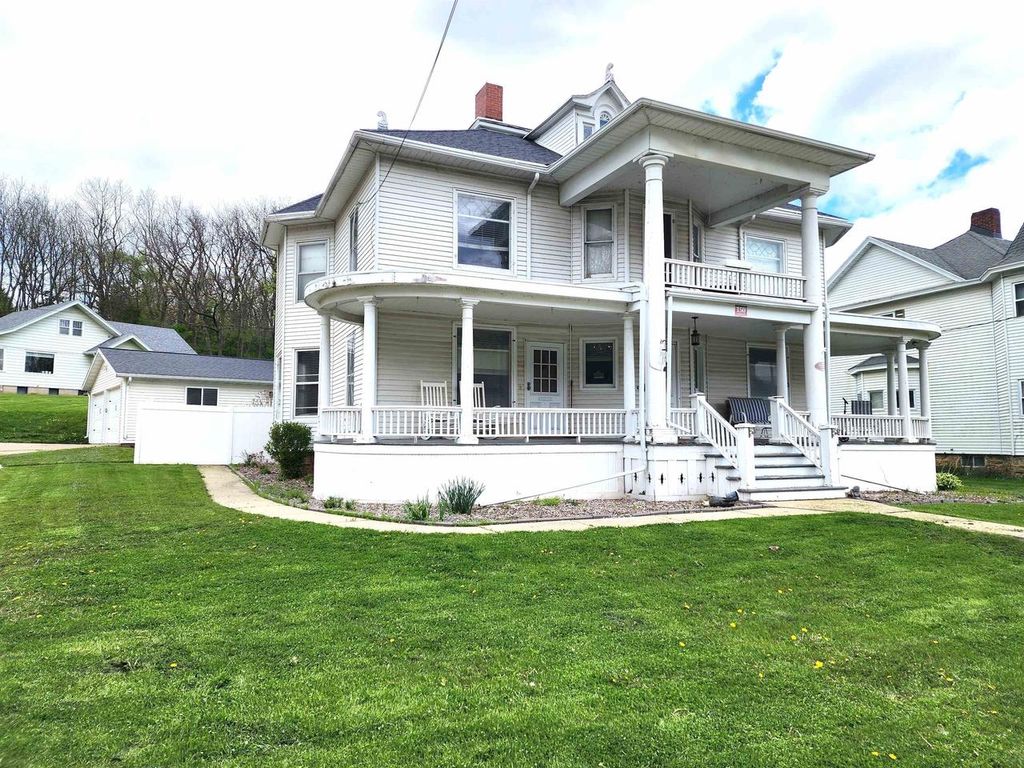 Photo of 150 Galena STREET, Darlington, WI 53530 (MLS # 2022493)