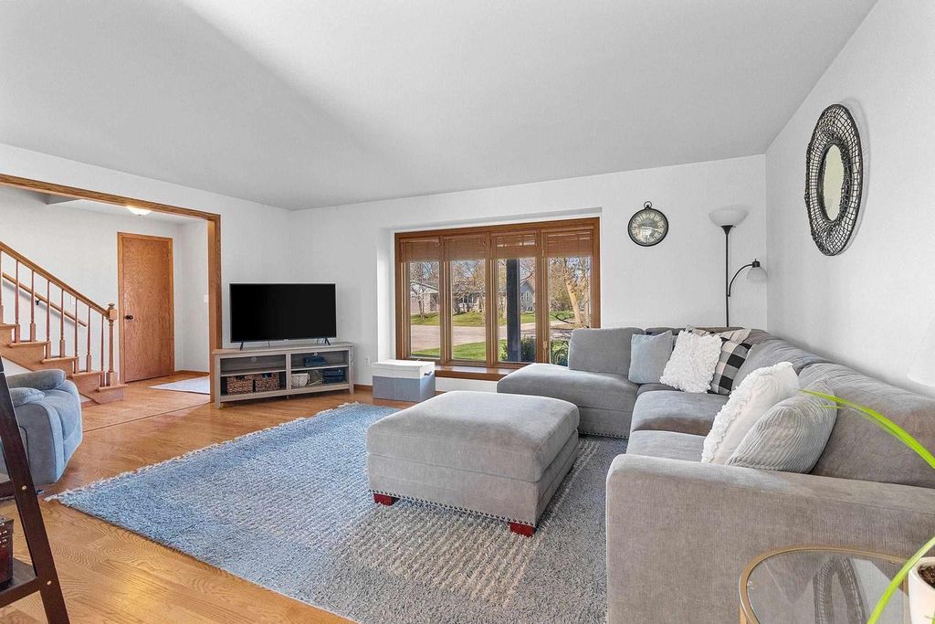 Photo of 3126 Inverness LANE, New Franken, WI 54229 (MLS # 50324931)