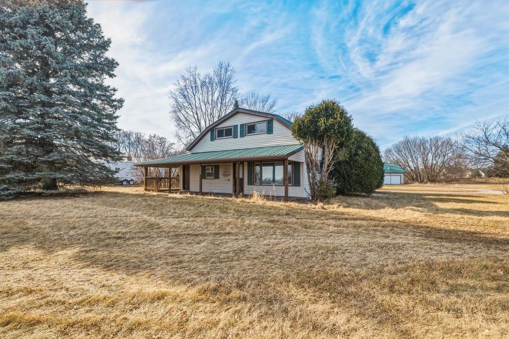 Photo of 3450 Mid Valley DRIVE, De Pere, WI 54115 (MLS # 50322674)