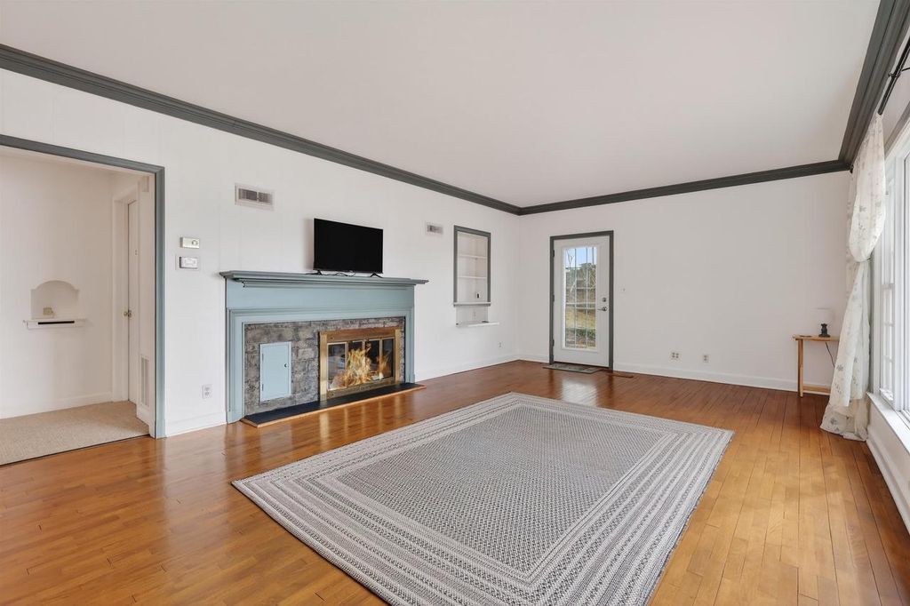 Photo of 810 3rd Street South, Wisconsin Rapids, WI 54494 (MLS # 22601363)