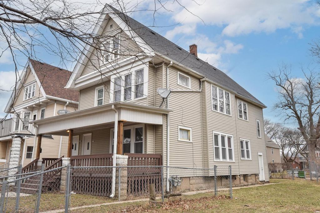 Photo of 2338 N 45th STREET #2340, Milwaukee, WI 53210 (MLS # 1953453)