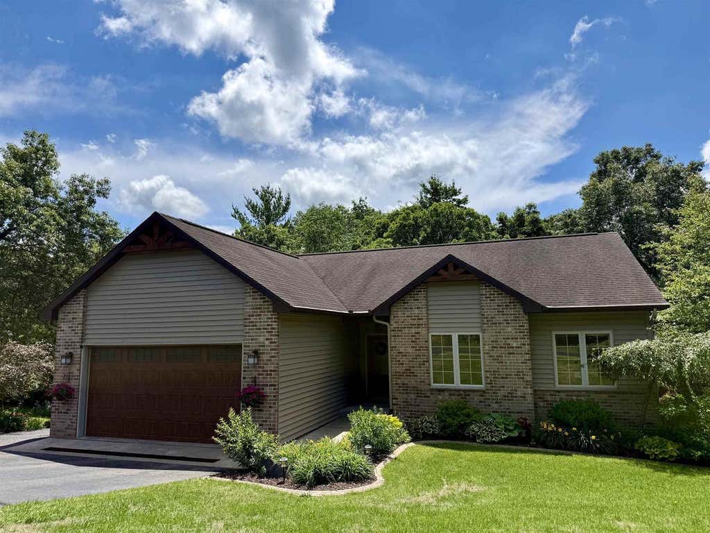 Photo of E9265 Pebblebeach DRIVE, Wisconsin Dells, WI 53965 (MLS # 2029003)