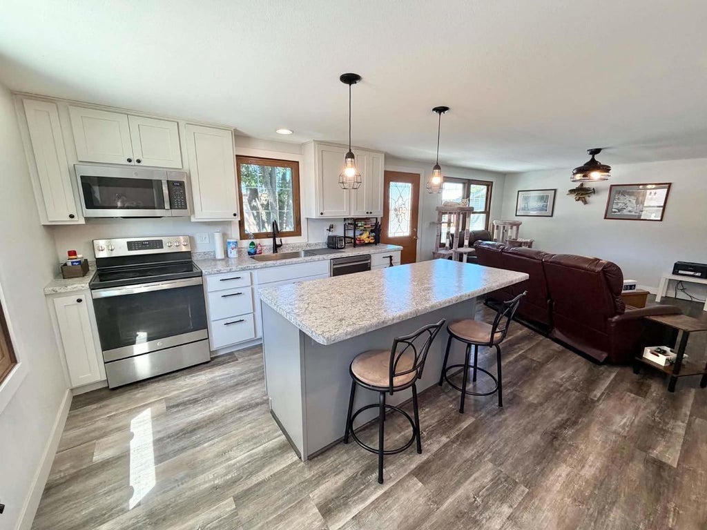 Photo of 308 Pine STREET, Marathon, WI 54448 (MLS # 22603845)