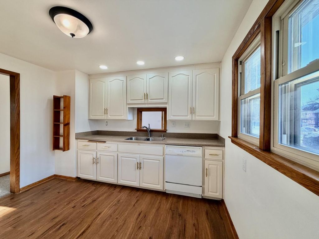 Photo of 2712 Erie STREET, Racine, WI 53402 (MLS # 1945114)