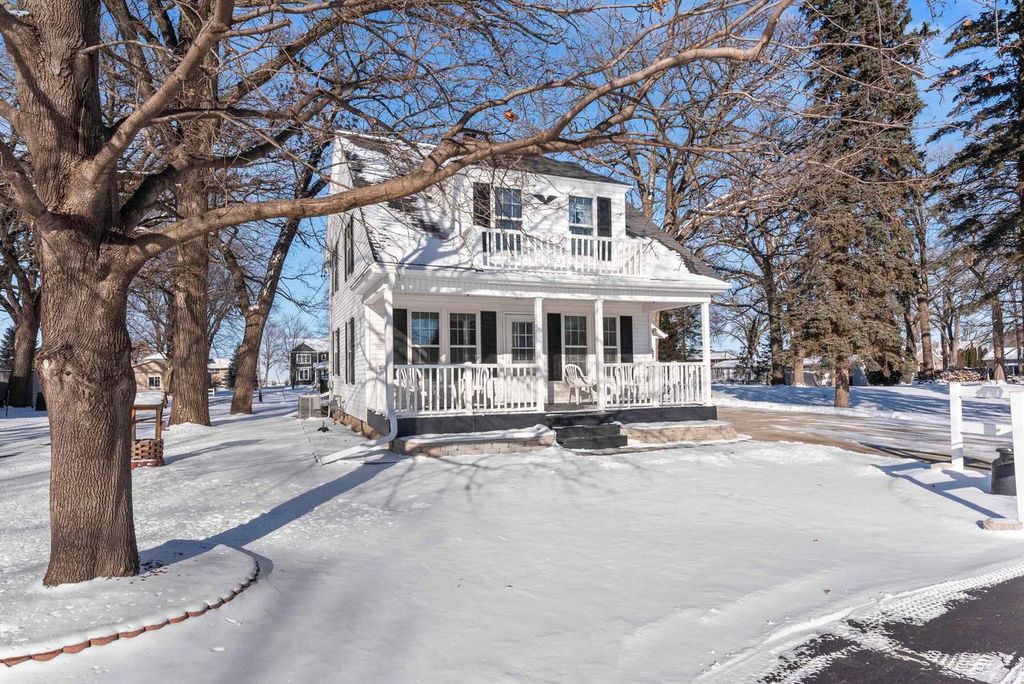 Photo of N7140 Winnebago DRIVE, Fond Du Lac, WI 54935 (MLS # 50320878)