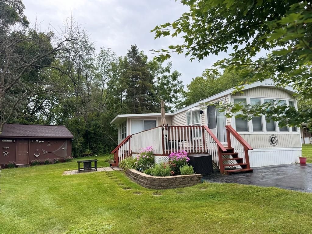 Photo of 413 Skyline DRIVE, Edgerton, WI 53534 (MLS # 2017652)