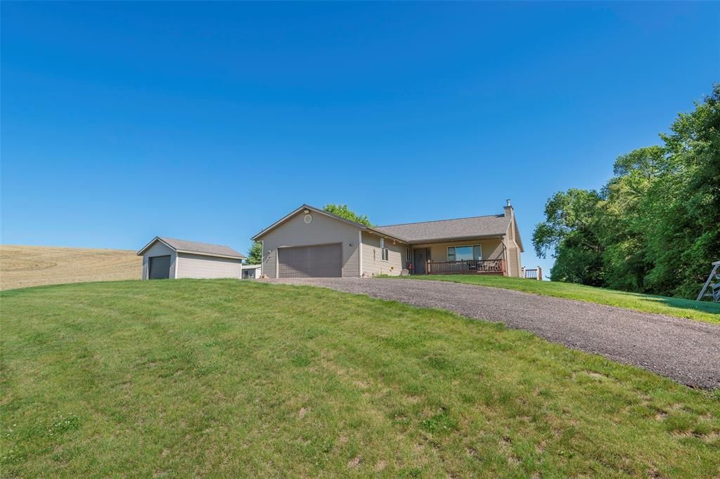 Photo of W2312 County Road T, Durand, WI 54736 (MLS # 1603115)