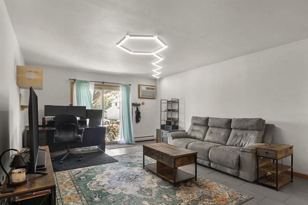 Photo of 50 Whitcomb CIRCLE #5, Madison, WI 53711 (MLS # 2020170)