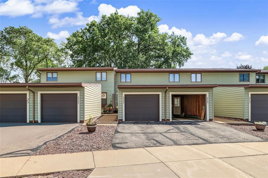 Photo of 2737 Morningside DRIVE, Eau Claire, WI 54703 (MLS # 1604508)