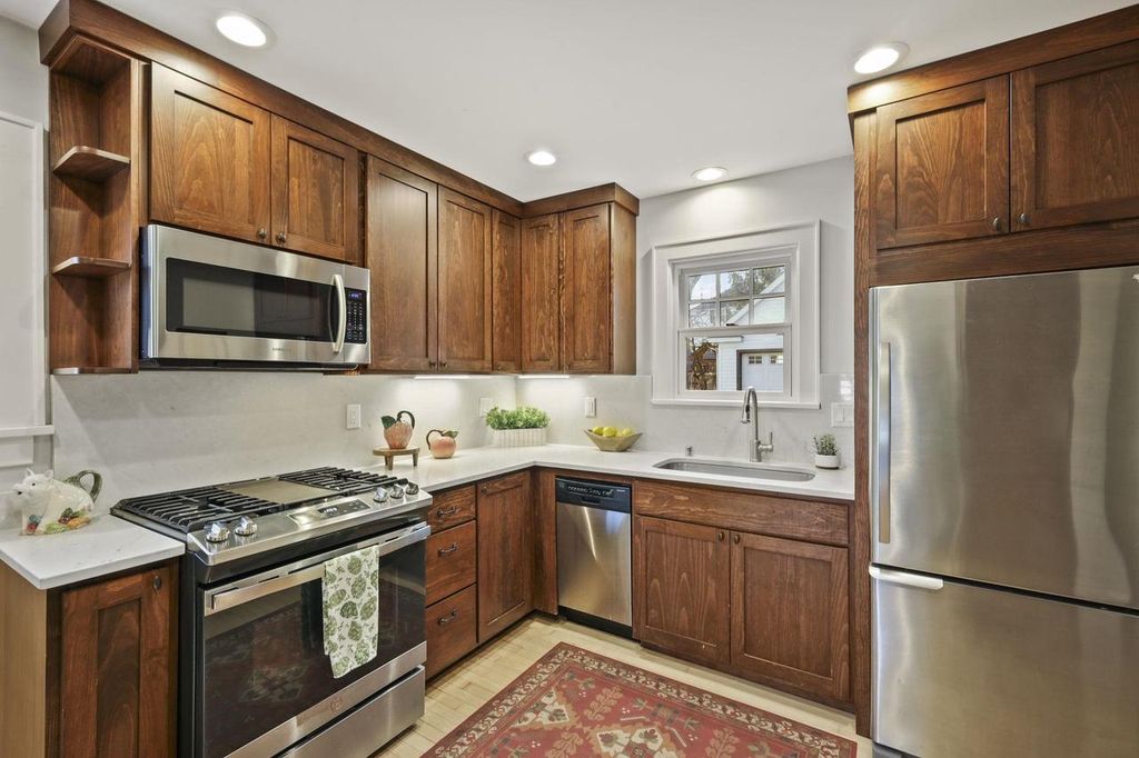 Photo of 2753 Kendall AVENUE, Madison, WI 53705 (MLS # 2011048)