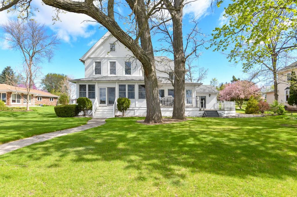 Photo of 30731 Cedar DRIVE, Burlington, WI 53105 (MLS # 1960238)