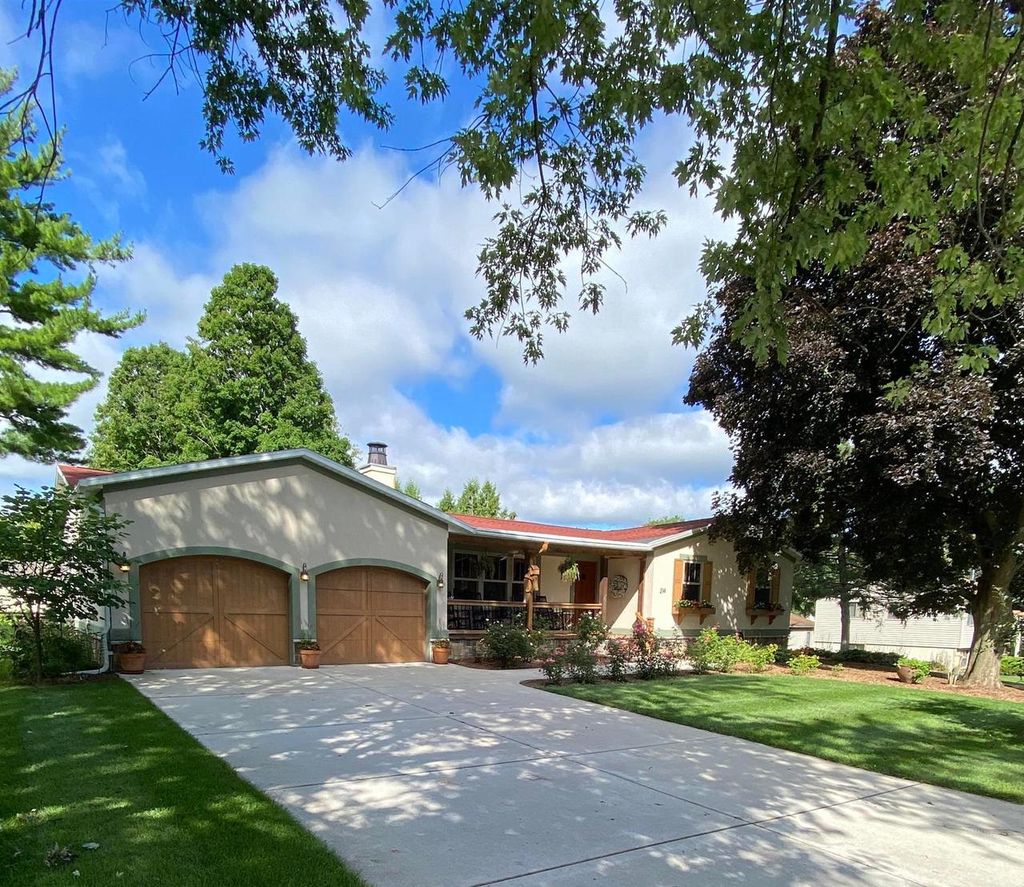 Photo of 214 Johnson STREET, Cambridge, WI 53523 (MLS # 2015147)