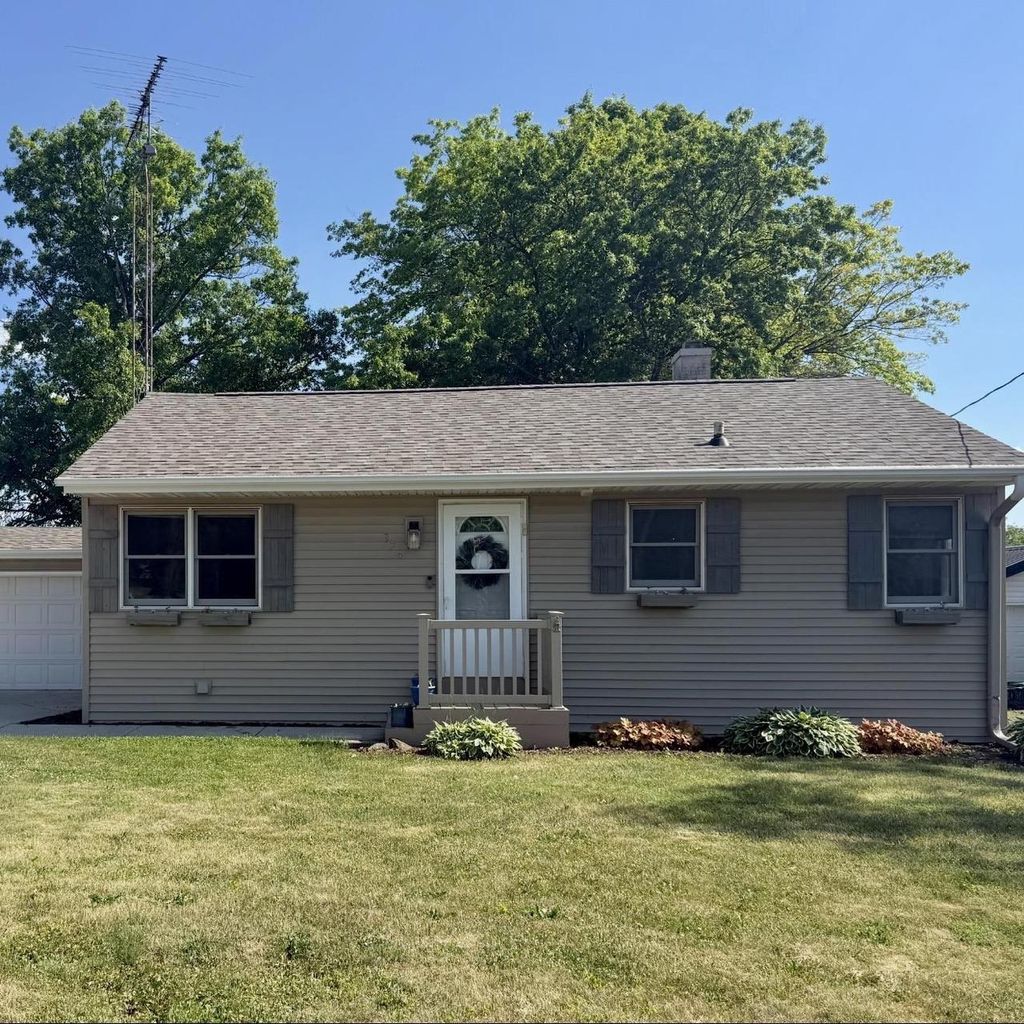 Photo of 374 Janesville STREET, Janesville, WI 53548 (MLS # 2024336)