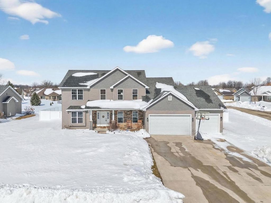 Photo of 1906 Wasilla LANE, Neenah, WI 54956 (MLS # 50322508)